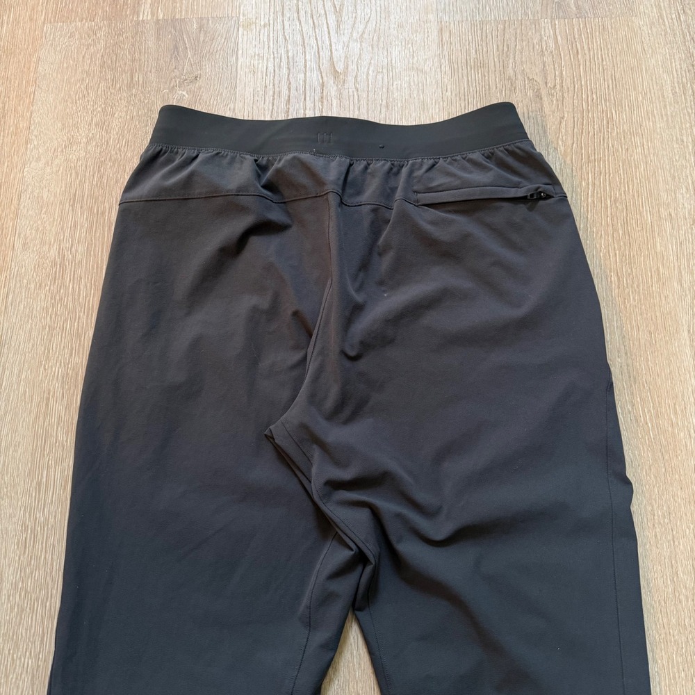 Lululemon Zeroed In Jogger Mens Medium Black Grey Tapered Pant LM5AZSS - Picture 5 of 8